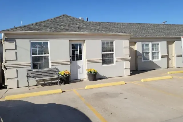 Photo 1 - Best Inn Motel