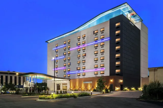 Photo 1 - Aloft by Marriott Chicago Schaumburg