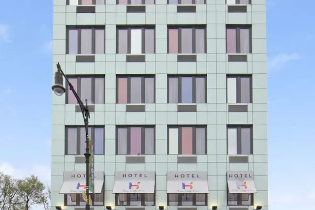 Photo 1 - Hotel 365 Bronx