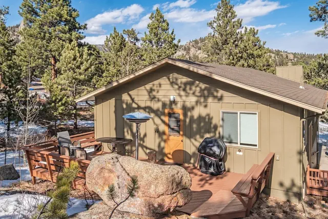 Photo 1 - Bear House -- Ev #3073 5 Bedroom Home by RedAwning
