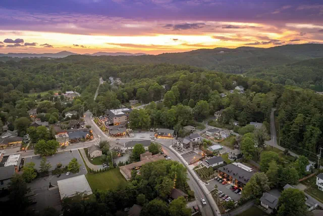 Photo 1 - The Getaway Blowing Rock