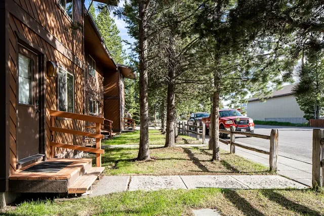 Photo 1 - Huckleberry House