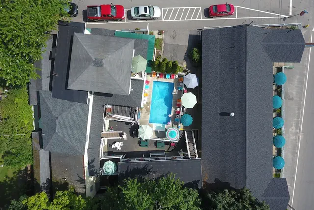 Photo 1 - Beach Motel & Suites