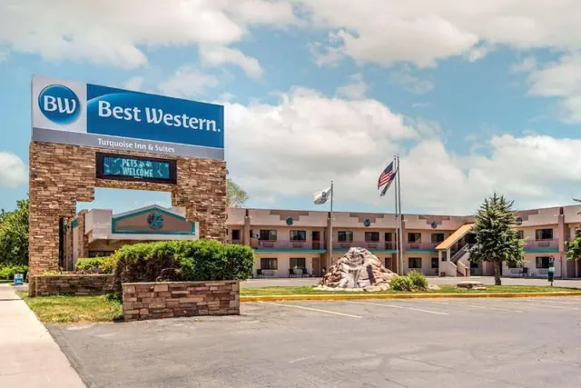 Photo 1 - Turquoise Inn & Suites