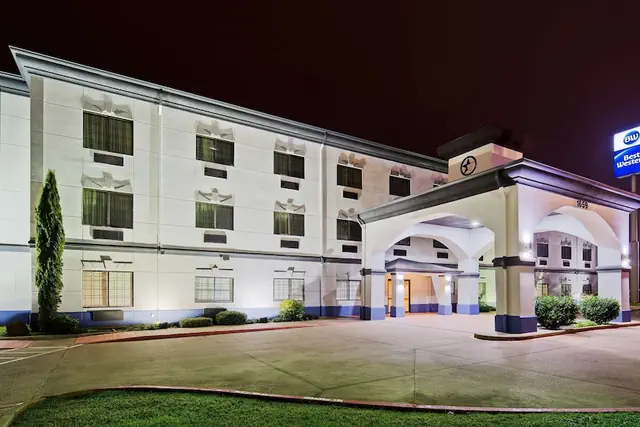 Photo 1 - Best Western Jacksonville Inn