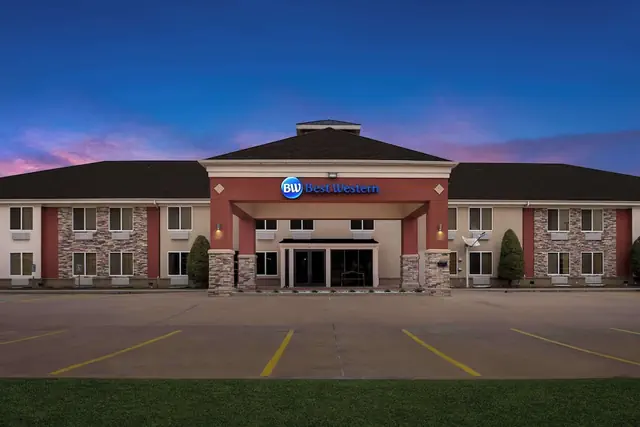 Photo 1 - Best Western Kenosha Inn