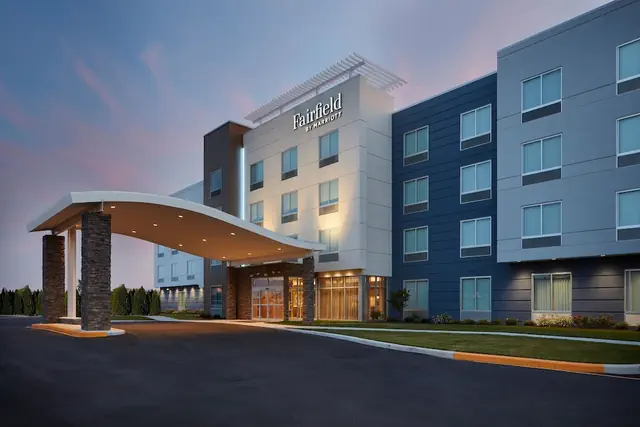 Photo 1 - Fairfield Inn & Suites by Marriott Middletown