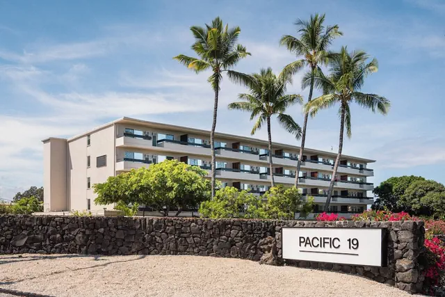 Photo 1 - PACIFIC 19 Kona