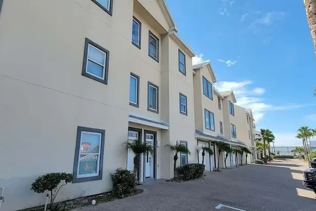 Photo 1 - Tortuga Bay 3 Bedroom Home by RedAwning