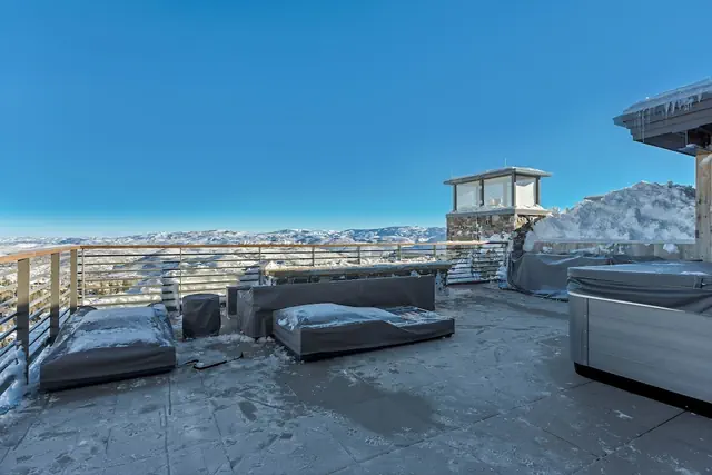 Photo 1 - Two Bedroom Penthouse 2 Apartment Hotel by RedAwning