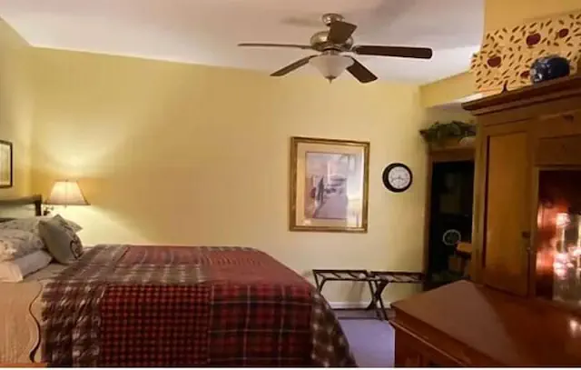 Photo 1 - College Inn Bed and Breakfast