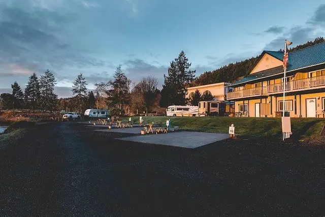 Photo 1 - Waterfront at Potlatch