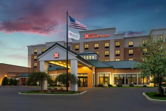 Photo 1 - Hilton Garden Inn Cincinnati/West Chester