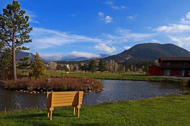 Photo 1 - Discovery Lodge