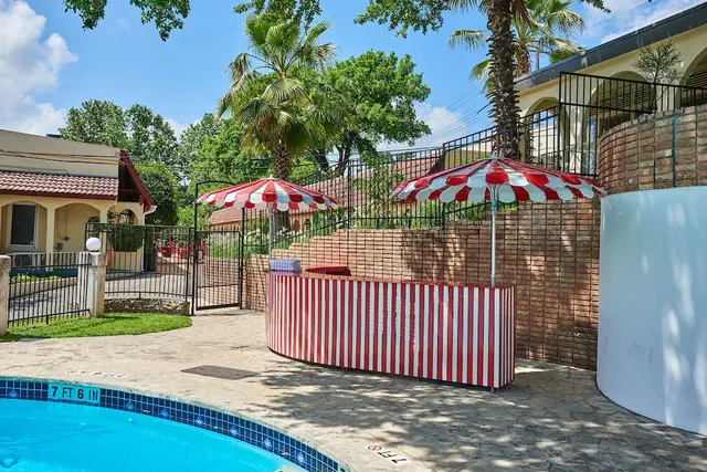 Photo 1 - Austin Motel