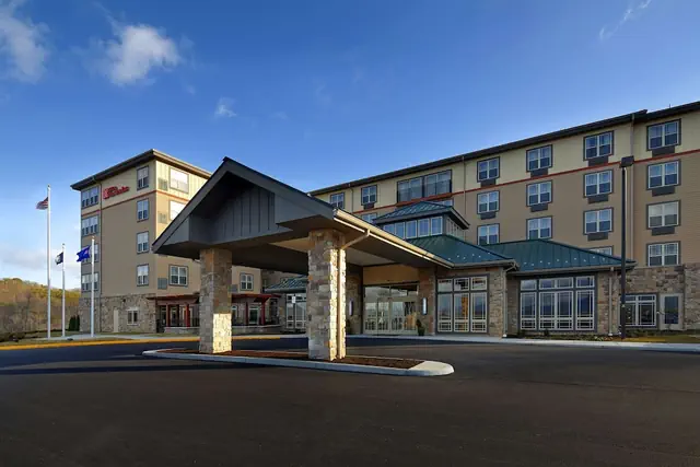 Photo 1 - Hilton Garden Inn Roanoke