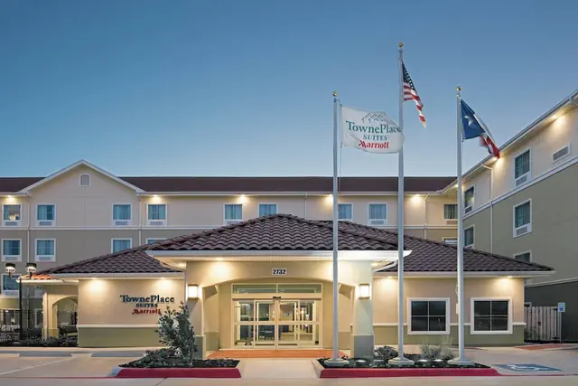 Photo 1 - TownePlace Suites by Marriott Seguin