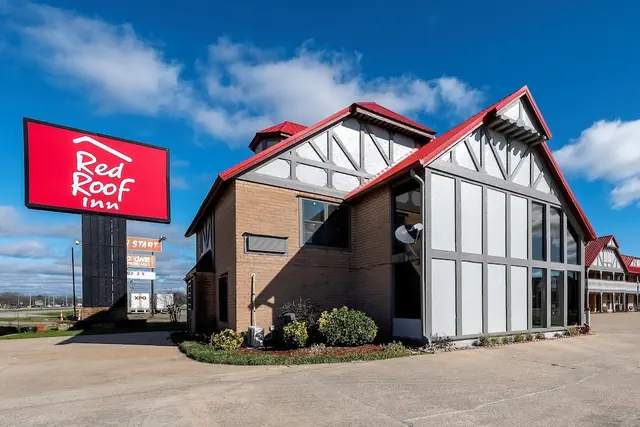 Photo 1 - Red Roof Inn Monroe