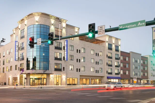 Photo 1 - Bluemont Hotel