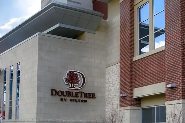 Photo 1 - Doubletree By Hilton Lawrenceburg