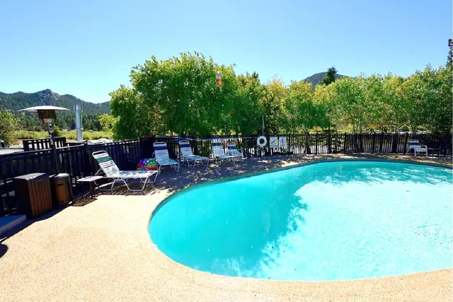 Photo 1 - Alpine Trail Ridge Inn