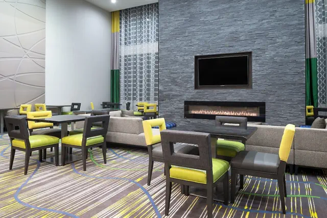 Photo 1 - Holiday Inn Express & Suites Norman by IHG