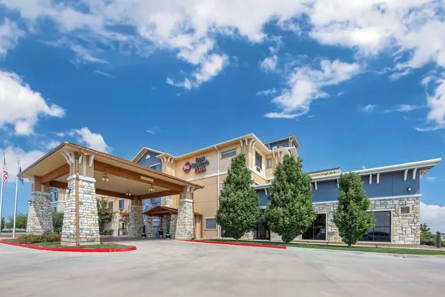 Photo 1 - Best Western Plus Emerald Inn & Suites