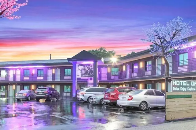 Photo 1 - Hotel Opus Bronx