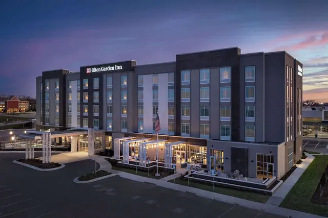 Photo 1 - Hilton Garden Inn Florence Cincinnati Airport South