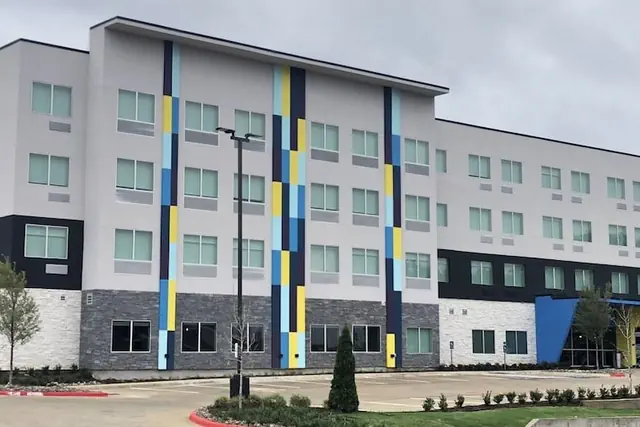 Photo 1 - Tru by Hilton North Richland Hills DFW West