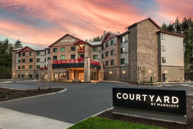 Photo 1 - Courtyard By Marriott Olympia