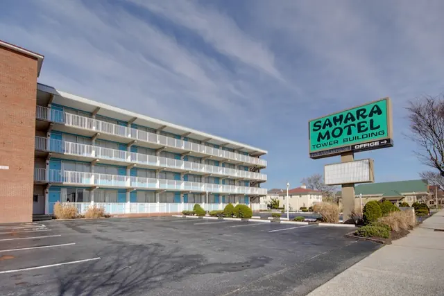 Photo 1 - Sahara Motel