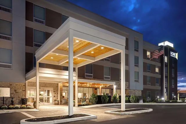 Photo 1 - Home2 Suites By Hilton Allentown Bethlehem Airport