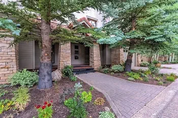 Photo 1 - Aspen Ridge 32 3 Bedroom Townhouse by Alpine Lodging Telluride