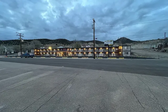 Photo 1 - HWY 50 Inn