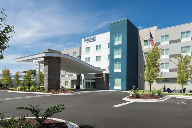 Photo 1 - Fairfield Inn & Suites By Marriott Coastal Carolina Conway