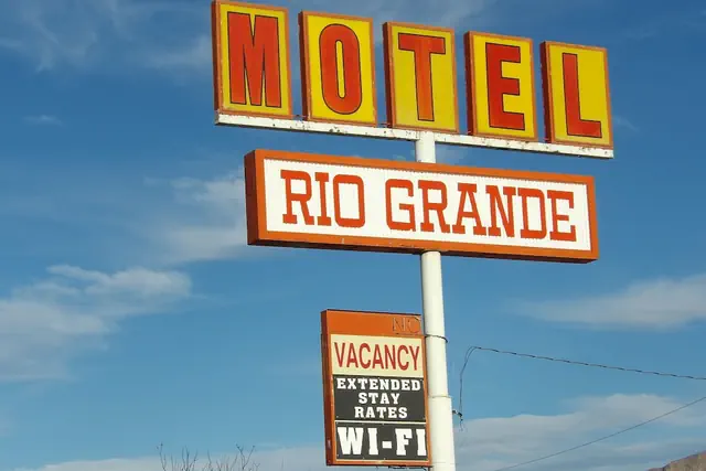 Photo 1 - Rio Grande Motel