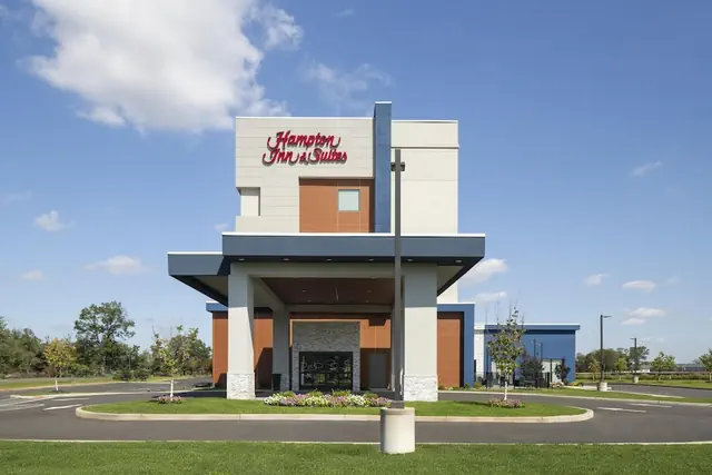 Photo 1 - Hampton Inn & Suites Somerset
