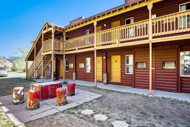 Photo 1 - Georgetown Lodge