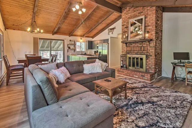 Photo 1 - Family-friendly Pinetop Cabin w/ Deck & Grill