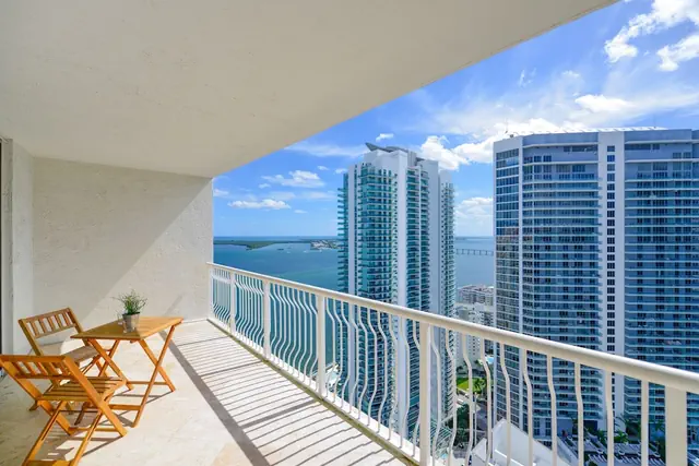 Photo 1 - The Club at Brickell Bay