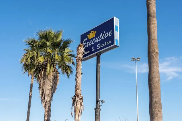 Photo 1 - Executive Inn & Suites Lufkin US 59