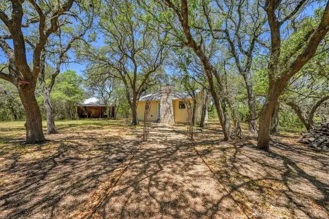Photo 1 - Stunninghome on The Blanco River