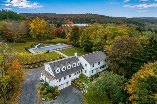 Photo 1 - Brook Bound Inn