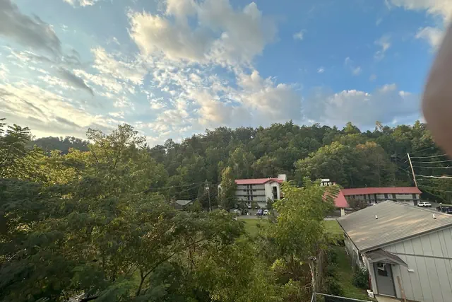 Photo 1 - Timber Ridge Lodge - Walking Distance from Downtown Gatlinburg