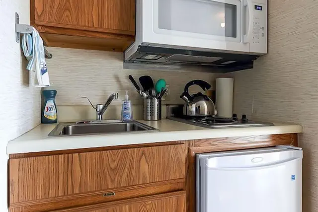 Photo 1 - The Shores Beachside Studio Unit 5679