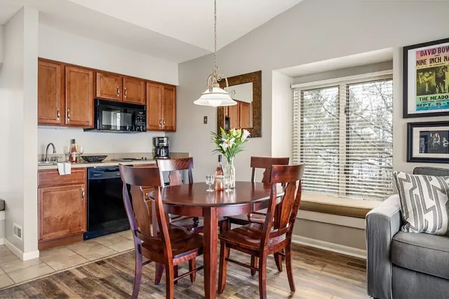 Photo 1 - The Shores Lake Views Condo Unit 5577