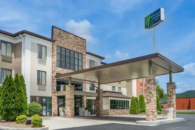 Photo 1 - Holiday Inn Express Ft Payne by IHG