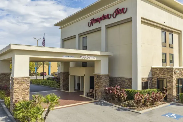 Photo 1 - Hampton Inn Spring Hill