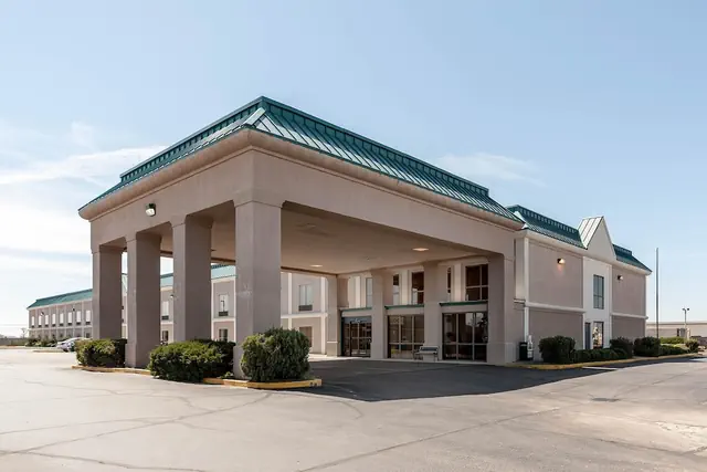 Photo 1 - Quality Inn Clarksdale